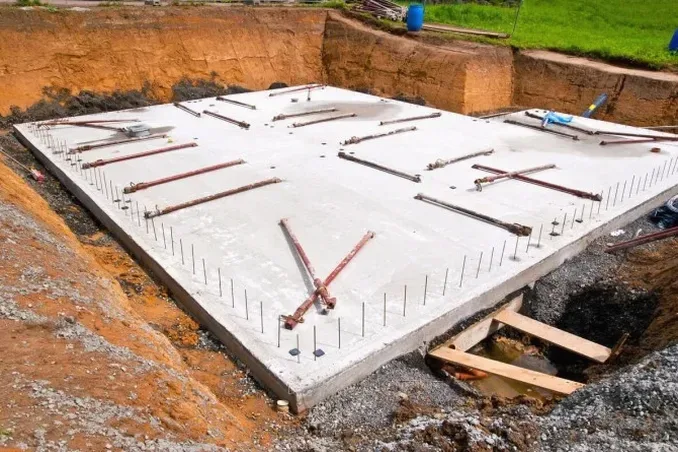 Diseño de Losa de Cimentación en Las Palmas: Apoyo Seguro en Terreno Volcánico