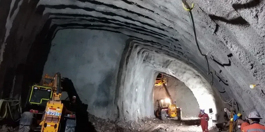 Análisis geotécnico para túneles en suelo blando en Las Palmas